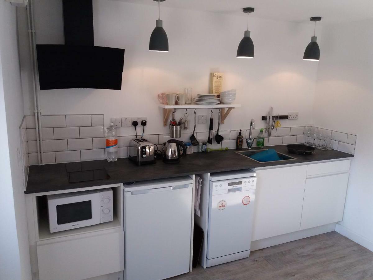 סטראוד Cotswold Aparthotel מראה חיצוני תמונה